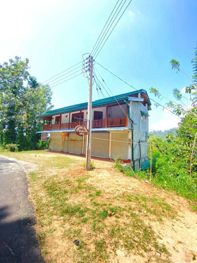 KoslandaHappy Feet Diyaluma住宿加早餐旅馆 外观 照片